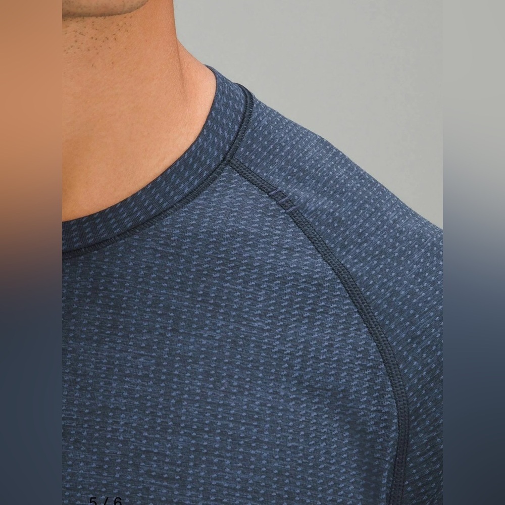 NWT LULULEMON METAL VENT TECH LONG SLEEVE - mineral blue true navy - Picture 4 of 8
